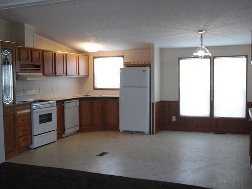 2nd image of 4139 Chelsea Ct