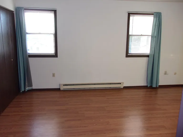111 N Welles Ave — Photo 6