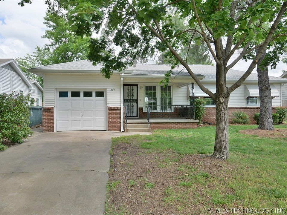 1st image of 219 S 80th East Ave