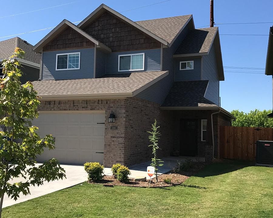 1st image of 3106 SW Riverstone Ave