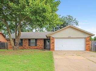2909 Fairfield Dr, Edmond, OK 73012