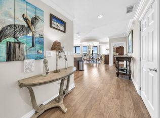 10 Harbor Blvd #W325, Destin, FL 32541