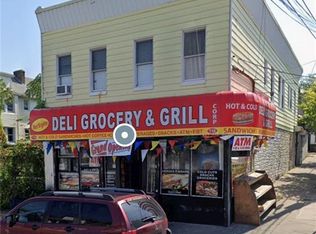 718 Henderson Ave, Staten Island, NY