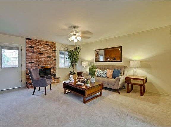 2nd image of 21870 San Fernando Ave