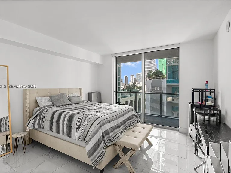 55 SE 6th St #1203 — Photo 10