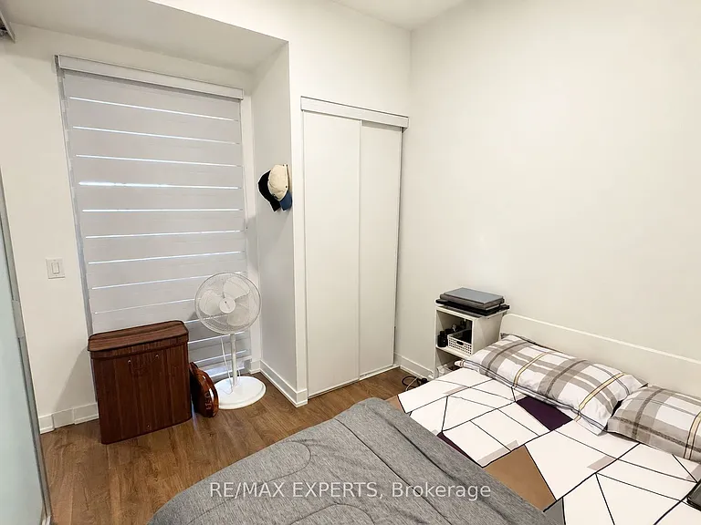 5105 Hurontario St #2306 — Photo 5