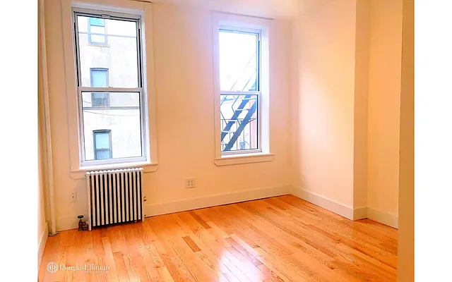 Rented by Douglas Elliman | media 41