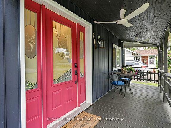 5th image of 203 Bayview Ave