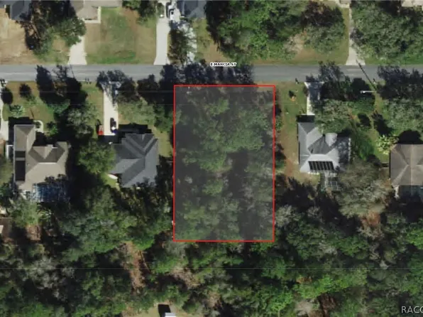 2072 E Marcia St, Inverness, FL 34453