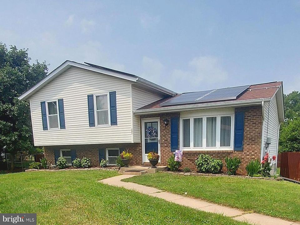 1st image of 214 Grand Dr