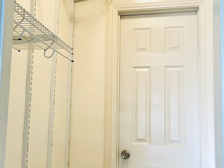 641 S Avenue 59 — Photo 13