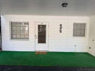 135 W Minnesota Ave APT 8, Deland, FL 32720