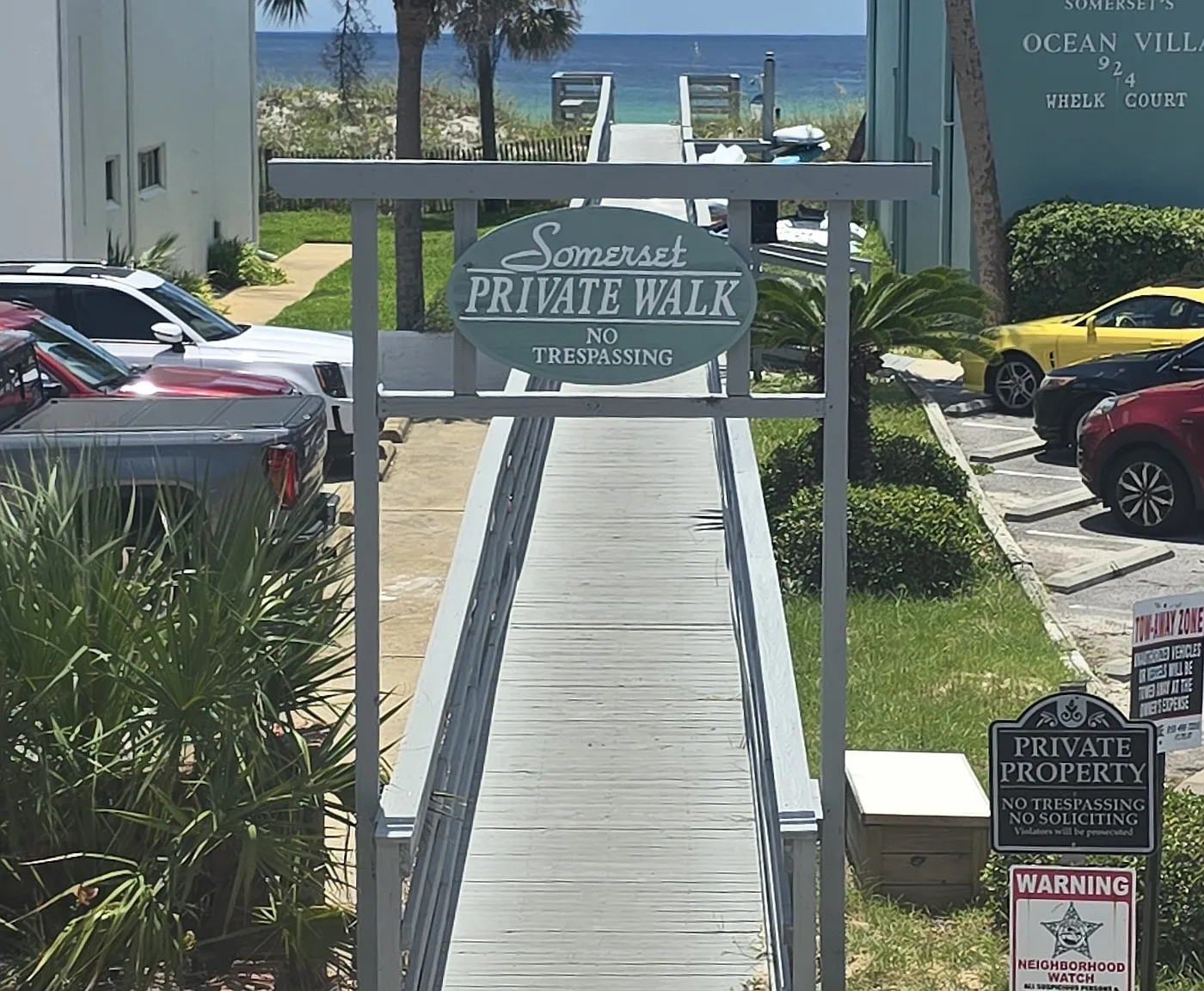 Somerset Oceanside Apartments — Photo 1