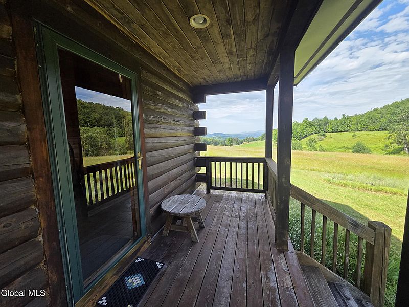 4th image of 75 Hebron Moors Way