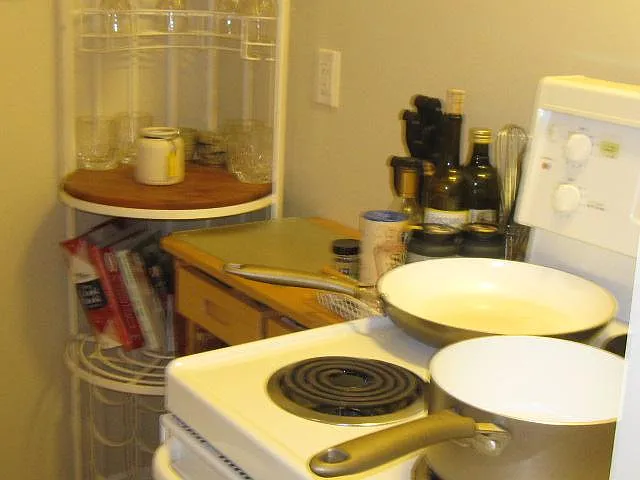 4708 Roland Ave #5 — Photo 3