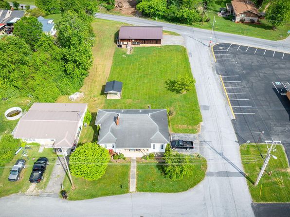 127 Belle Ave, Piney Flats, TN 37686
