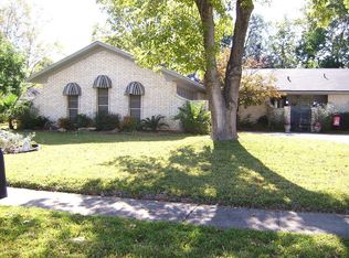 7402 Montclair Dr, Shreveport, LA 71105