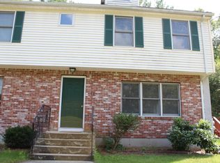 108 Dedham St, Wrentham, MA 02093