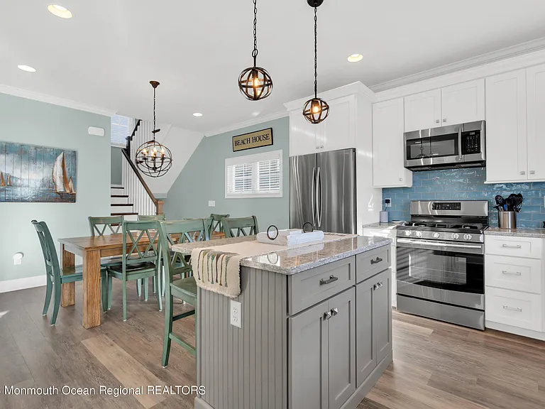411 Harding Ave — Photo 15