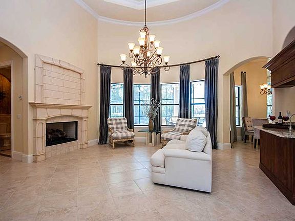 2nd image of 7336 Bella Foresta Pl