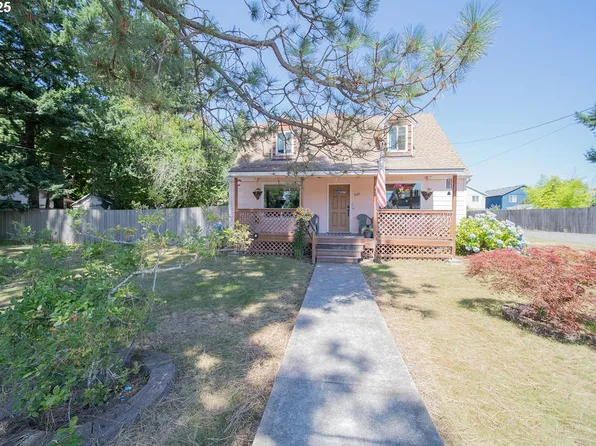 3689 SE 14th St, Gresham, OR 97080