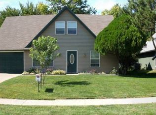 3841 SW Atwood Ave, Topeka, KS 66610