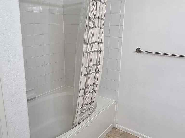 5255 Memphis St #1001 — Photo 7