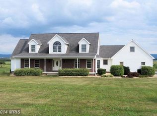 590 Ridge Rd, Shippensburg, PA 17257