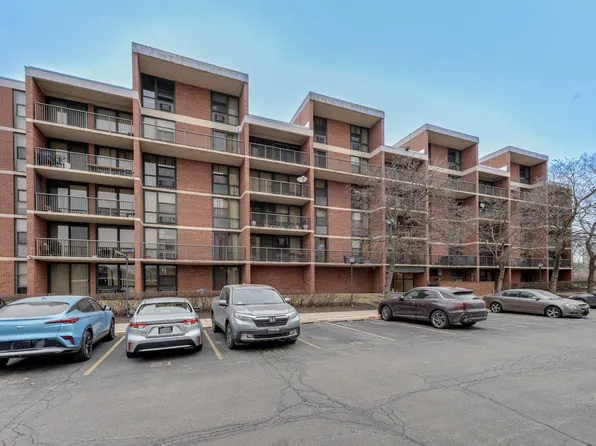 2941 S Michigan Ave APT 504, Chicago, IL 60616