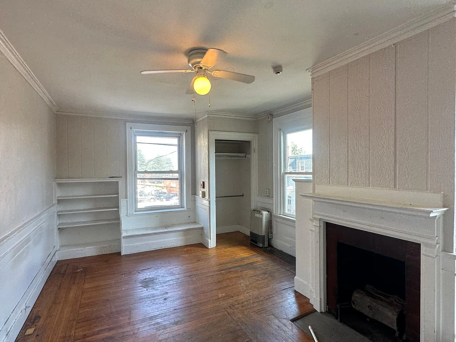 Studio, 400 sqft, $1,210 — Photo 4