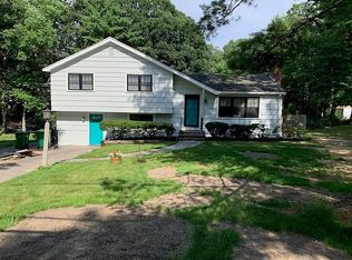 280 Oak St, Westwood, MA 02090
