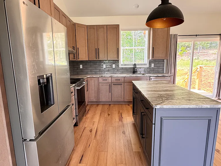 Kitchen with island