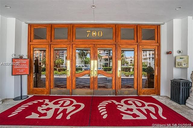 24-hour Concierge in Prestigious David William