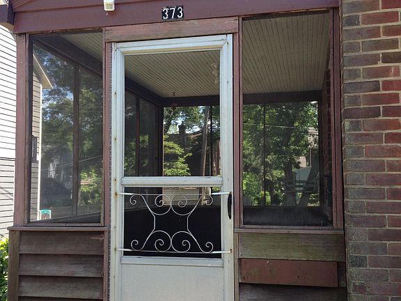 Front Screened-In Porch