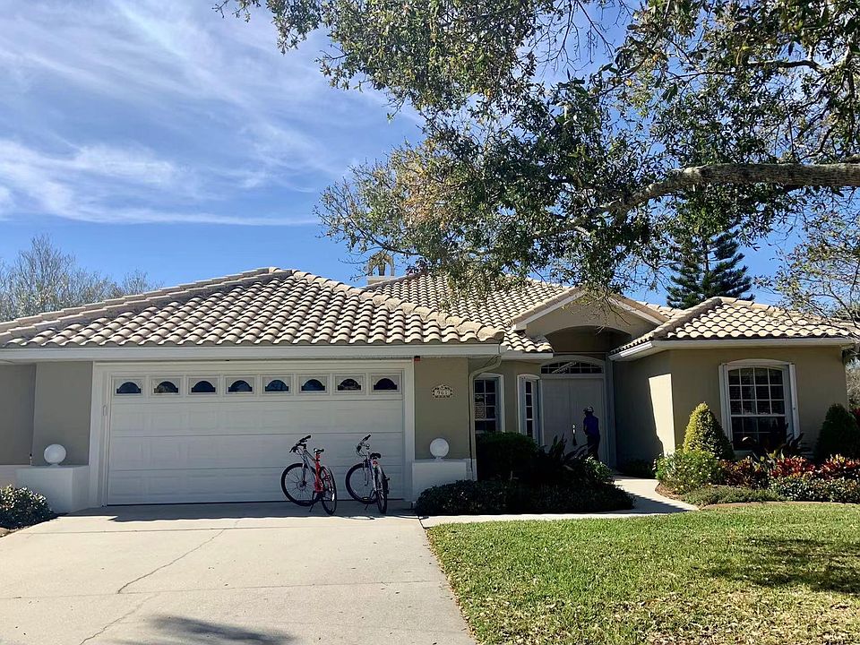 1st image of 961 Palm Brook Dr