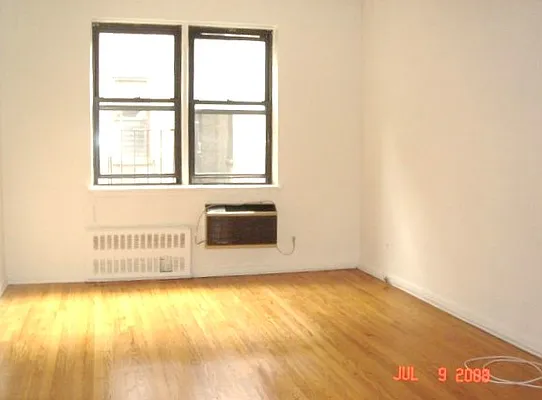 Rented by Paley Management | media 11