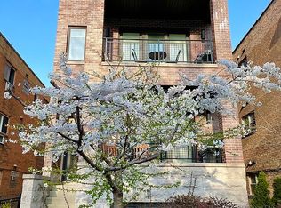 4048 N California Ave #1, Chicago, IL 60618