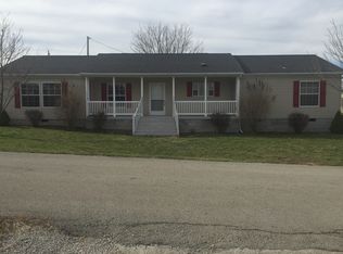 121 Lee St, West Union, OH 45693