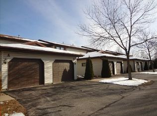 1305 W South Park Ave, Oshkosh, WI 54902