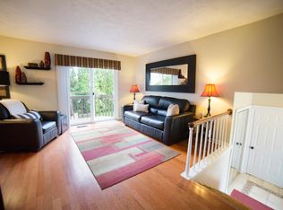 3028 Ann Dr, Bloomington, IL