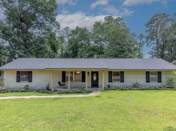 3206 Pat Dr, Longview, TX 75601