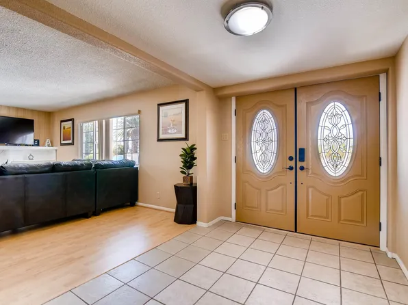 6213 Laredo St, Las Vegas, NV 89146