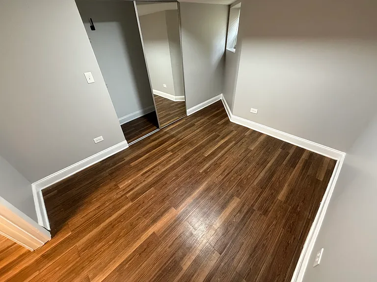 8137 S Langley Ave #1 — Photo 4