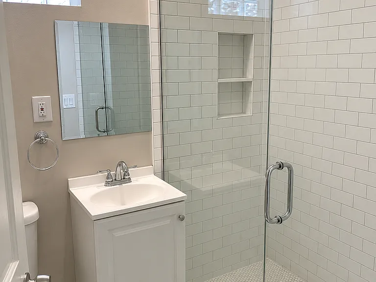 2655 W Haddon Ave #CH2 — Photo 8