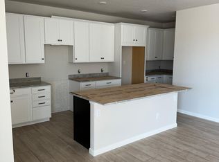 6477 Barnstead Dr, Castle Pines, CO 80108