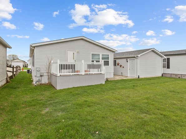23007 S Balmoral Dr, Frankfort, IL 60423