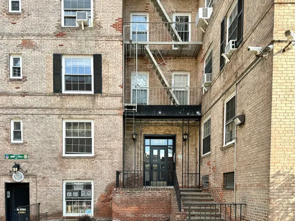 30-45 Hobart Street image 1 of 16