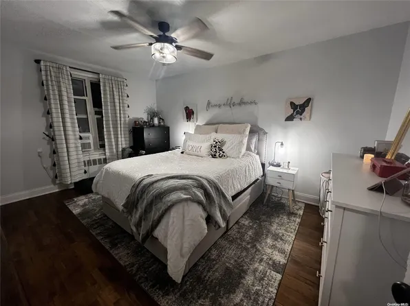 45 Edwards #2A, Roslyn Heights, NY 11577