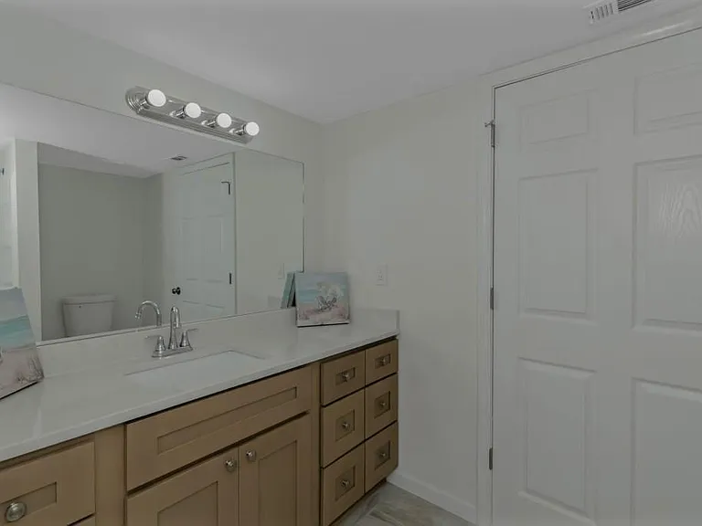 204 Mill St — Photo 39