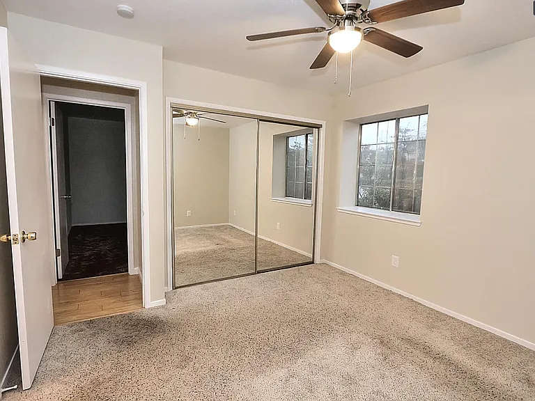 1460 Hickory St — Photo 18
